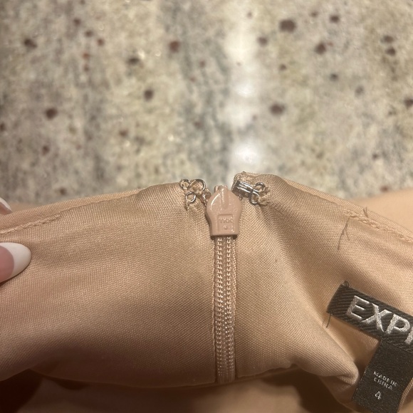 Express Beige Skirt - Picture 5 of 7